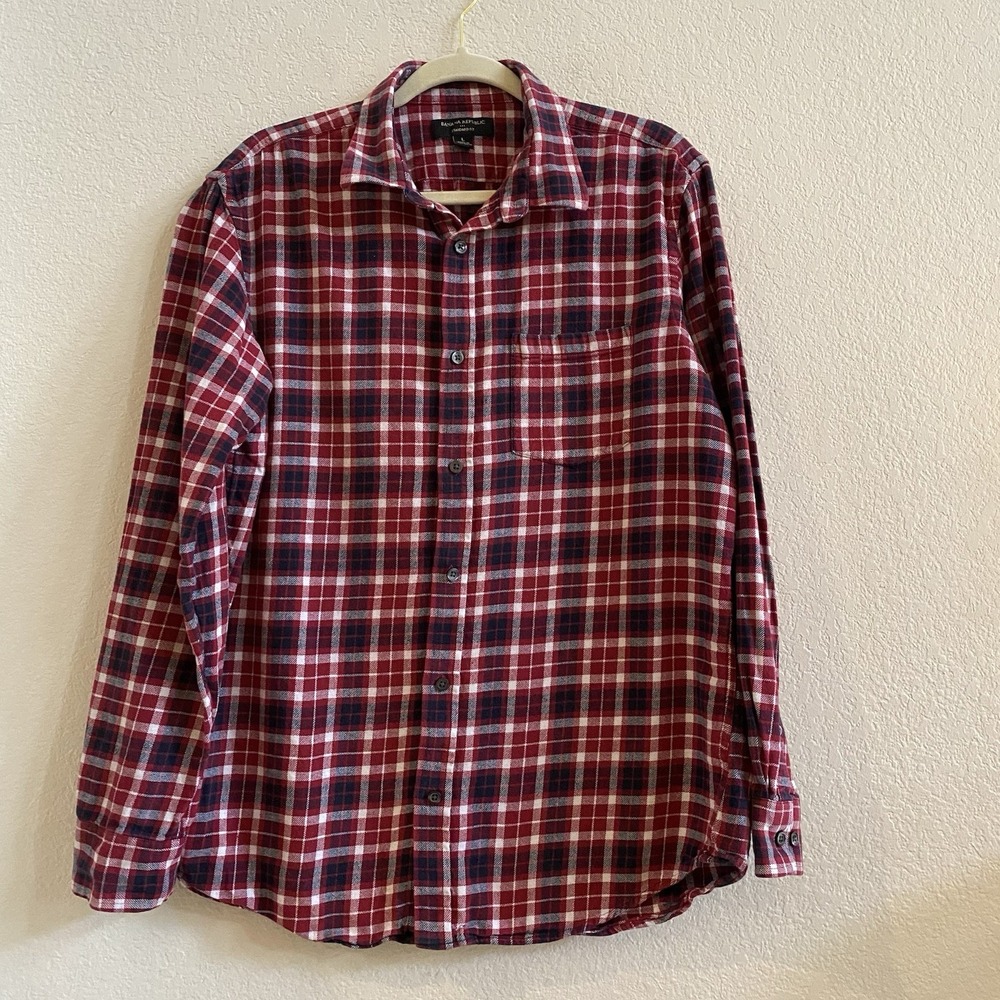 Banana Republic Mens Shirt Large Red Plaid Flannel Long Sleeve Button Up Cotton